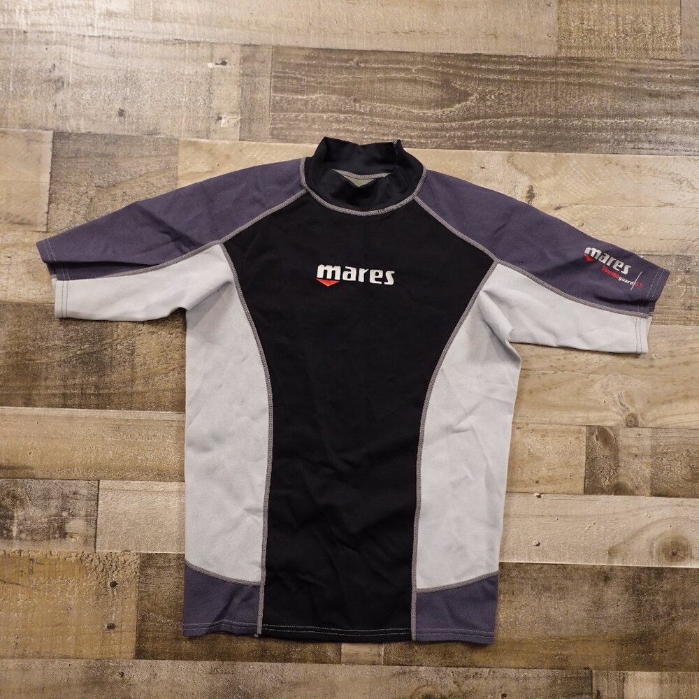 Mares Thermoguard 0.5 Short Sleeve Rash Guard Men’s Medium Black‎ Gray Dive Swim